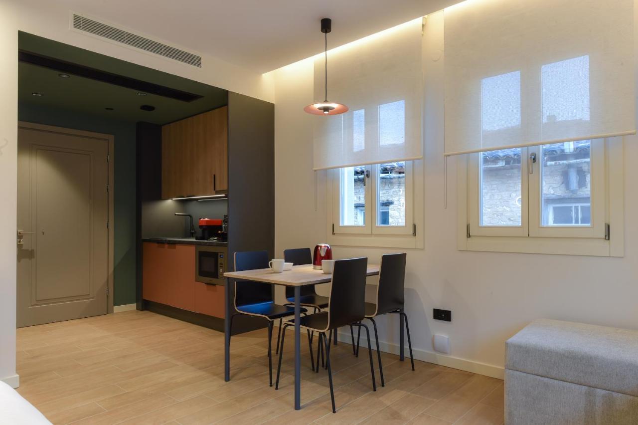 Zalo Urban Living Spaces Janina Zewnętrze zdjęcie